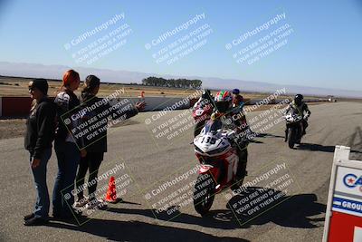 media/Oct-29-2023-Carters at The Track (Sun) [[b2bb4383ab]]/Around the Pits/